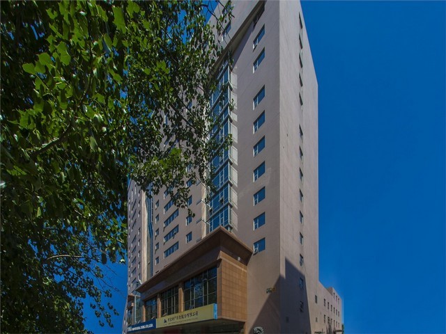 上海环氧自流平地坪涂料****